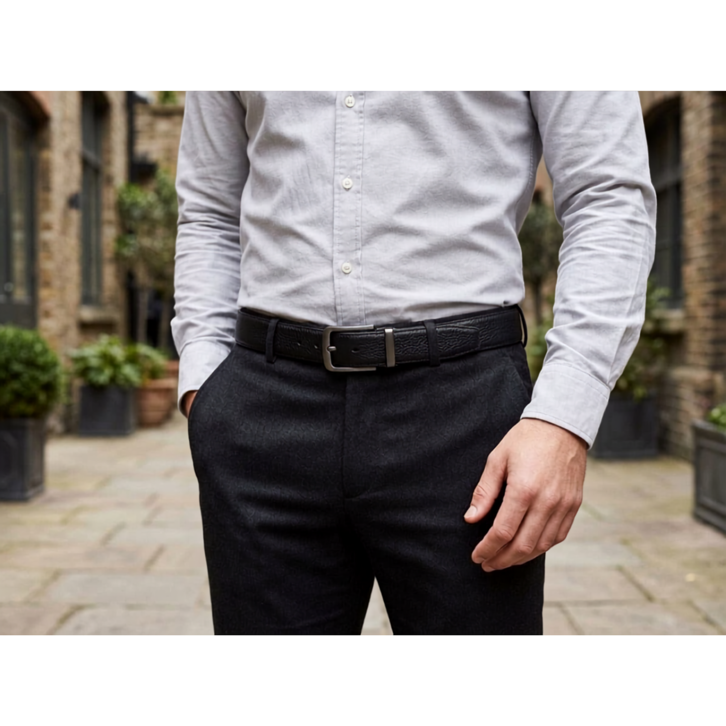 Black side of Hashmeers reversible cow leather belt
